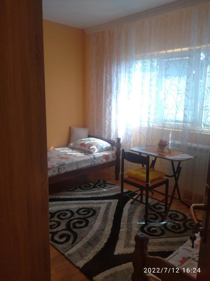 Buric Rooms Nikšić Exterior foto